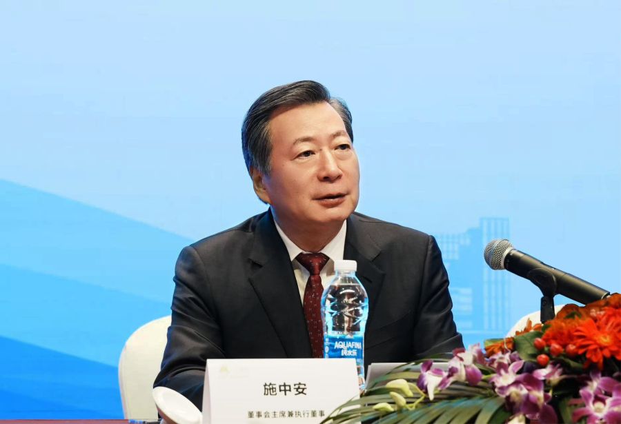 凯时尊龙人生就是博董事局主席施中安&nbsp;发表讲话.jpg